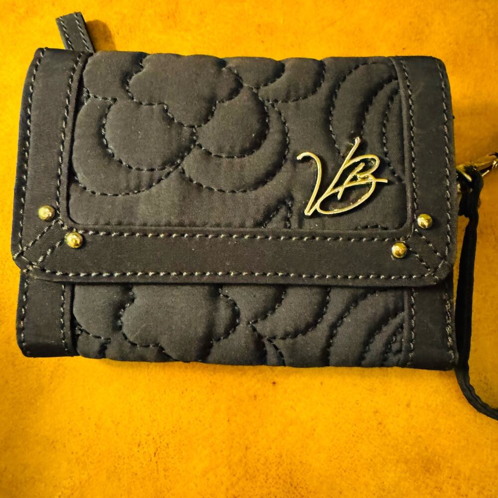 Vera Bradley Navy Quilted Flap Trifold Wallet Wristlet - Picture 3 of 10